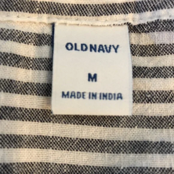 Old Navy Size Medium, White/Navy stripe dress, front full button, lined skirt - Picture 5 of 6
